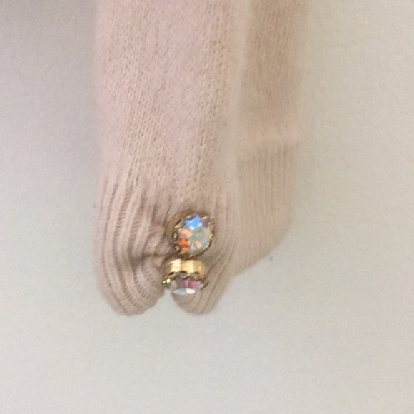 Vintage Cardigan with Plush Collar - Picture 4 of 8